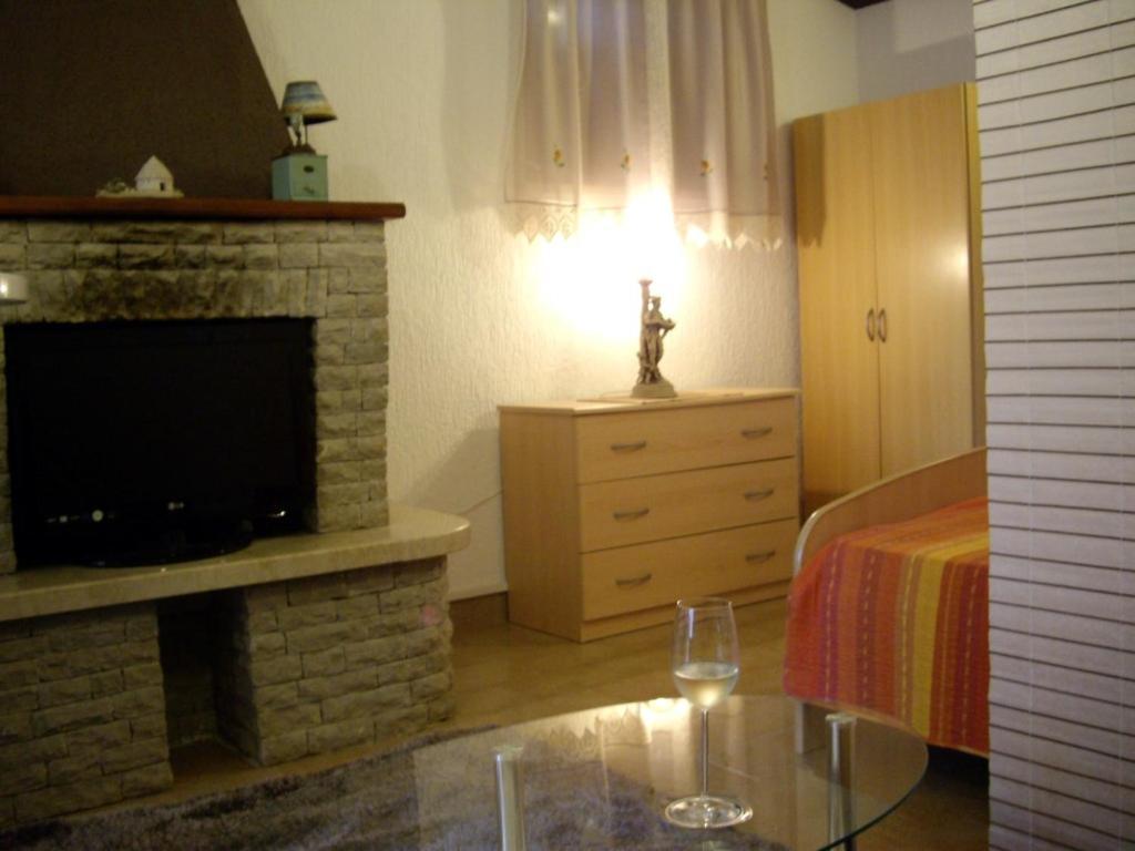 Adria Apartments PUY Eksteriør bilde