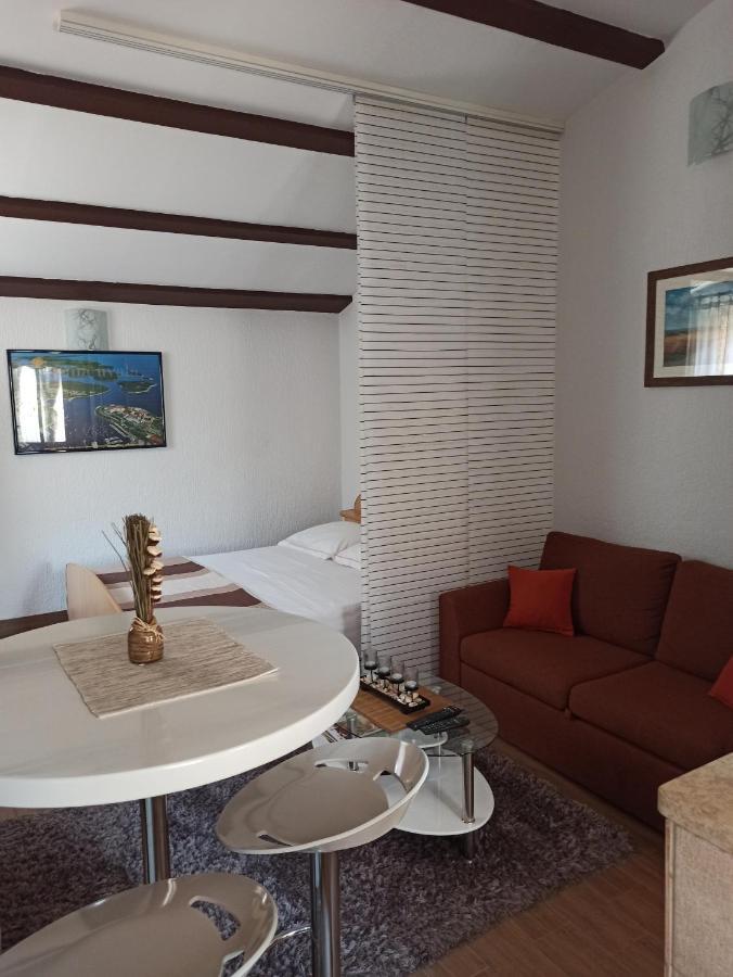Adria Apartments PUY Eksteriør bilde